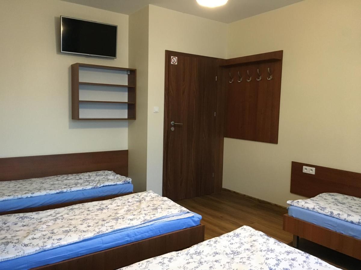 Anna Noclegi Raszyn Bagian luar foto